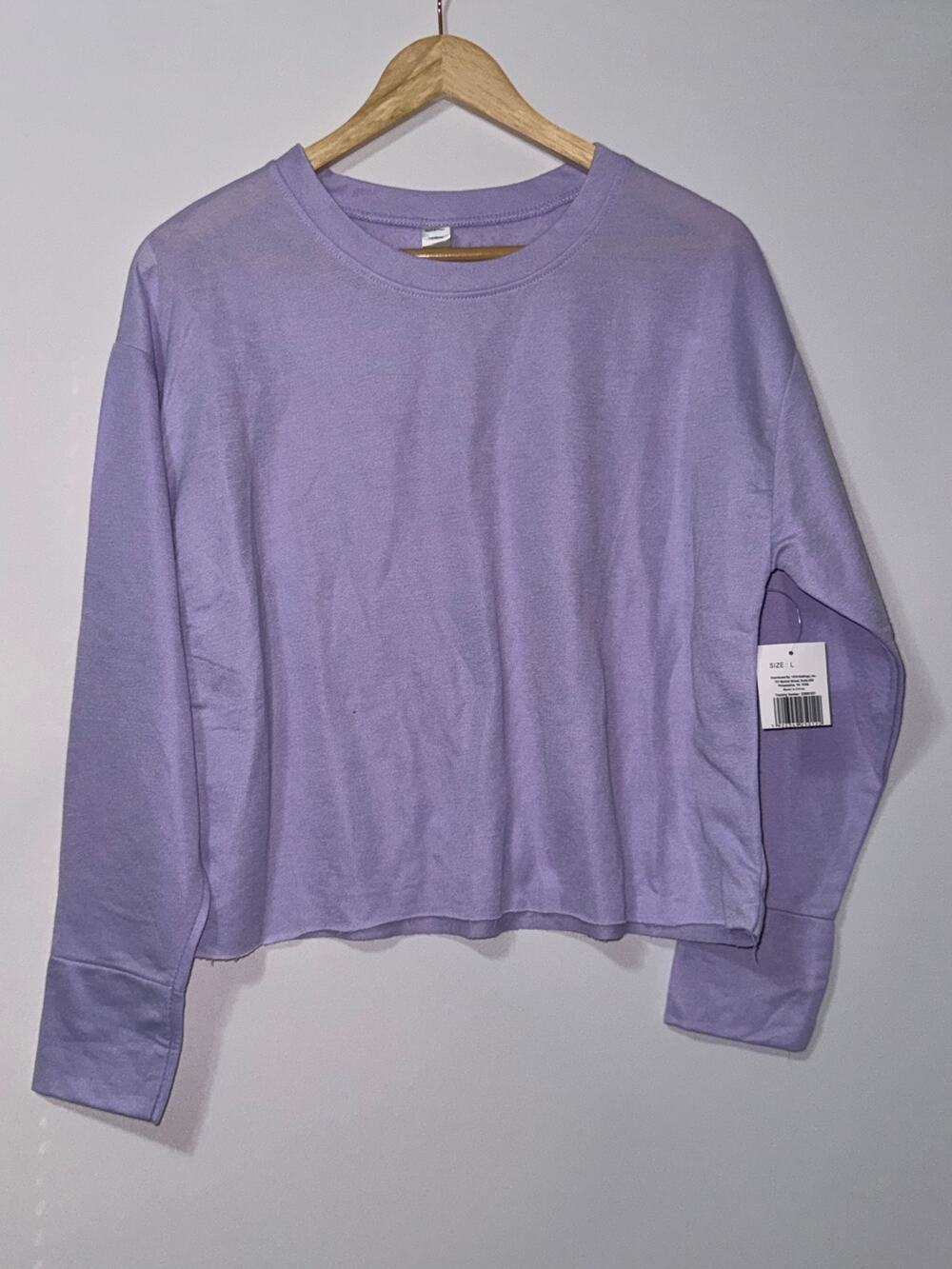 Raw edge crewneck purple sweatshirt womens size large